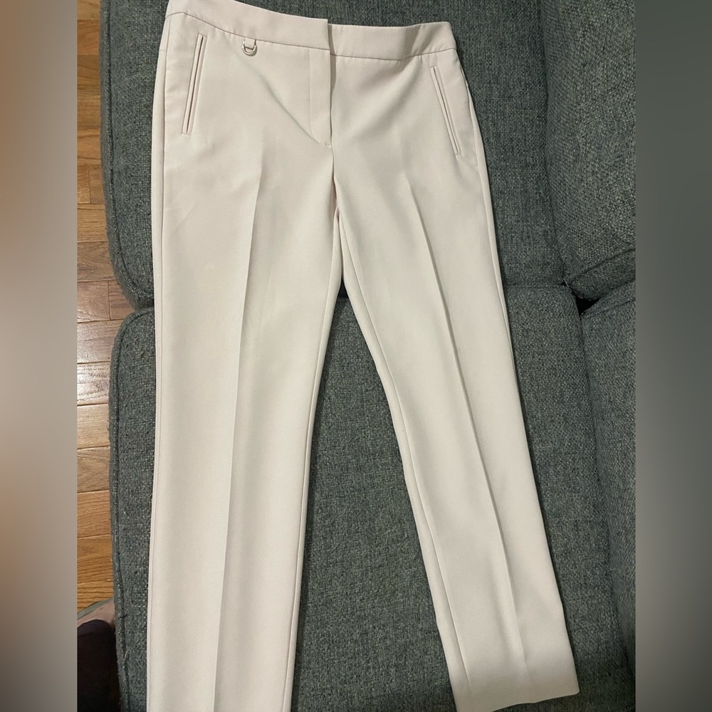 Adrianna Papell cream career/work Kate pants size 6 in excellent condition